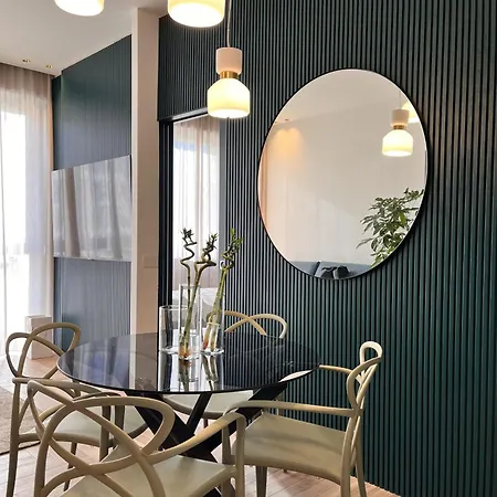 Yls Luxury Apartment