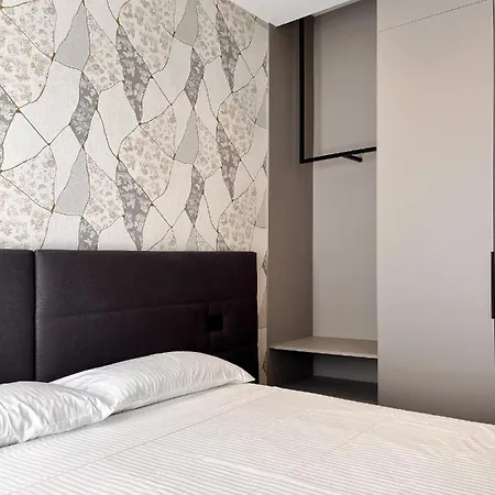 Yls Luxury Lejlighed *