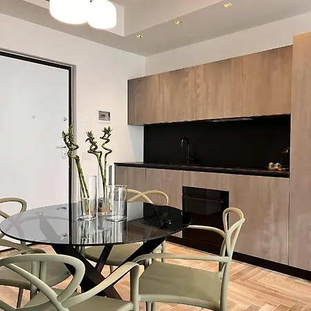 Yls Luxury Lejlighed